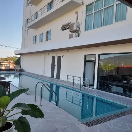 ST Central Hotel, Pakse Отели в г. Паксе
