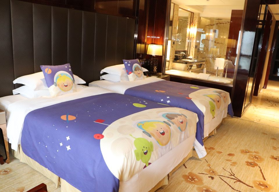 亲子双床房