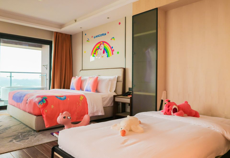 Thaili Cloud,HuizhouPink Princess Family Friendly Suite - Sea-View