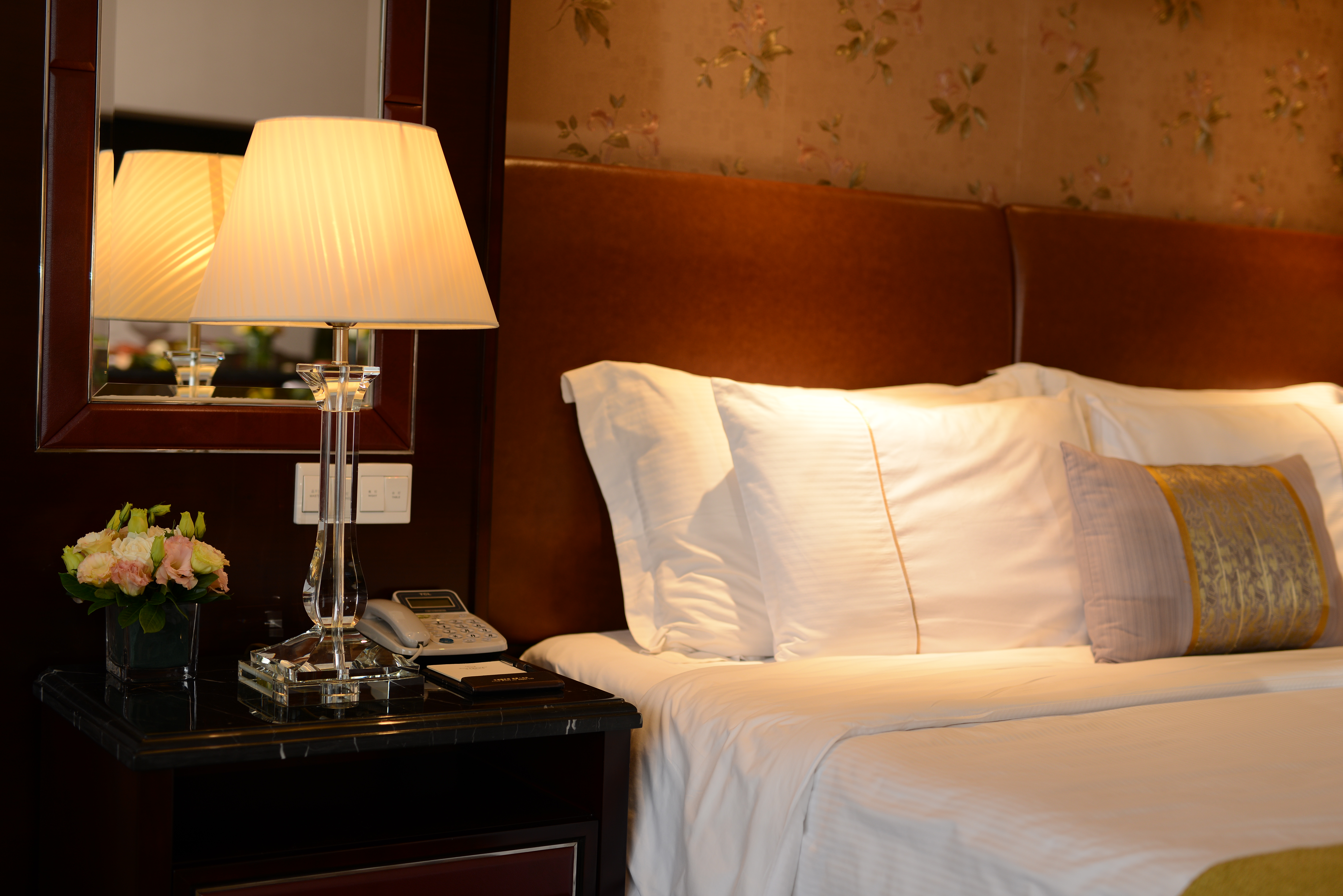 园景行政客房（带沙发、浴缸）