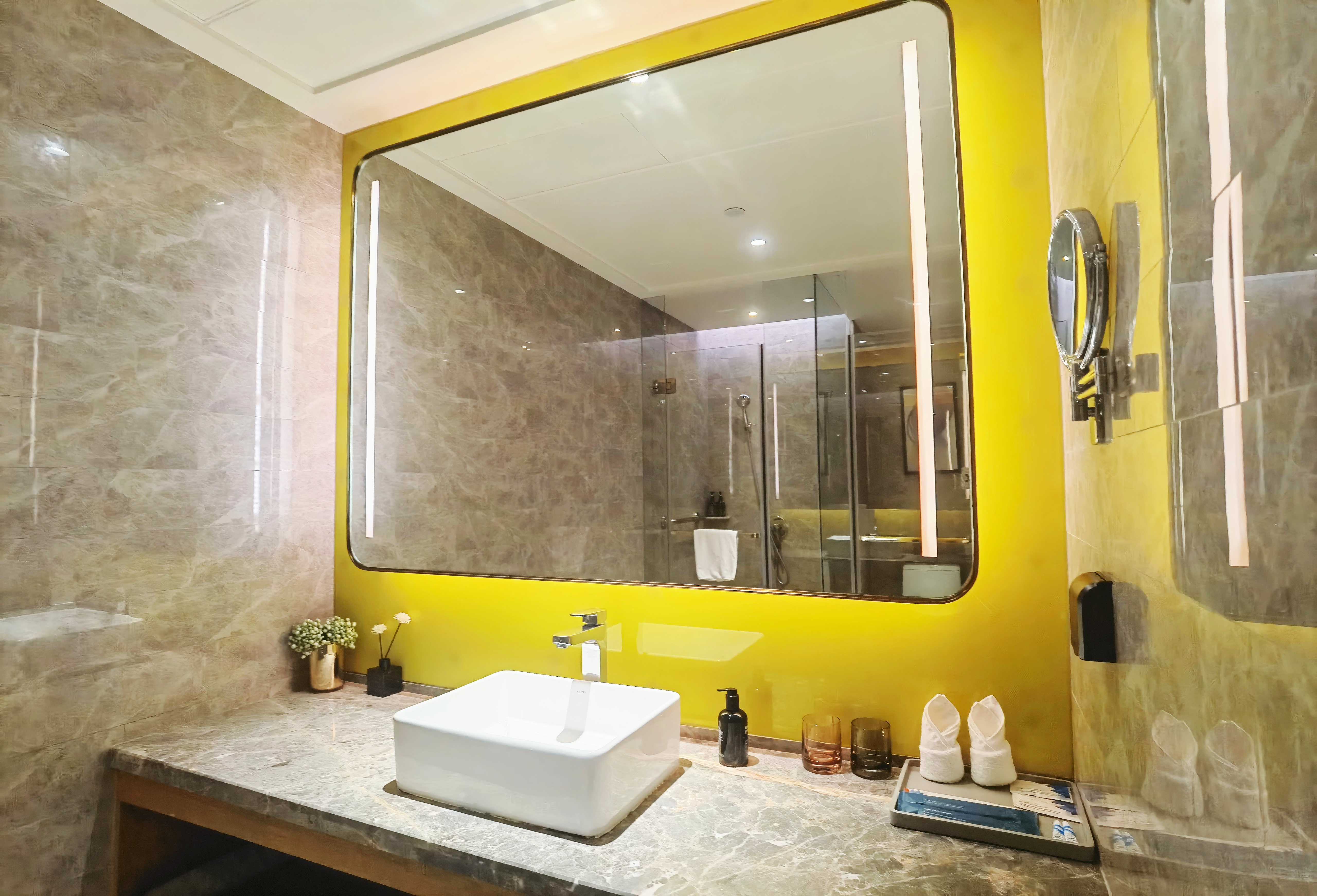 商务双床房【超大落地窗】