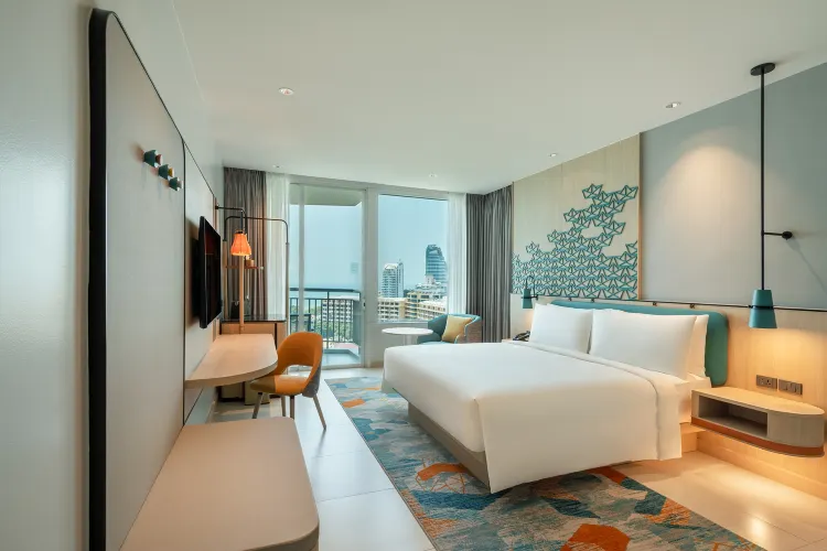 1 King Standard Sea View Bay Tower