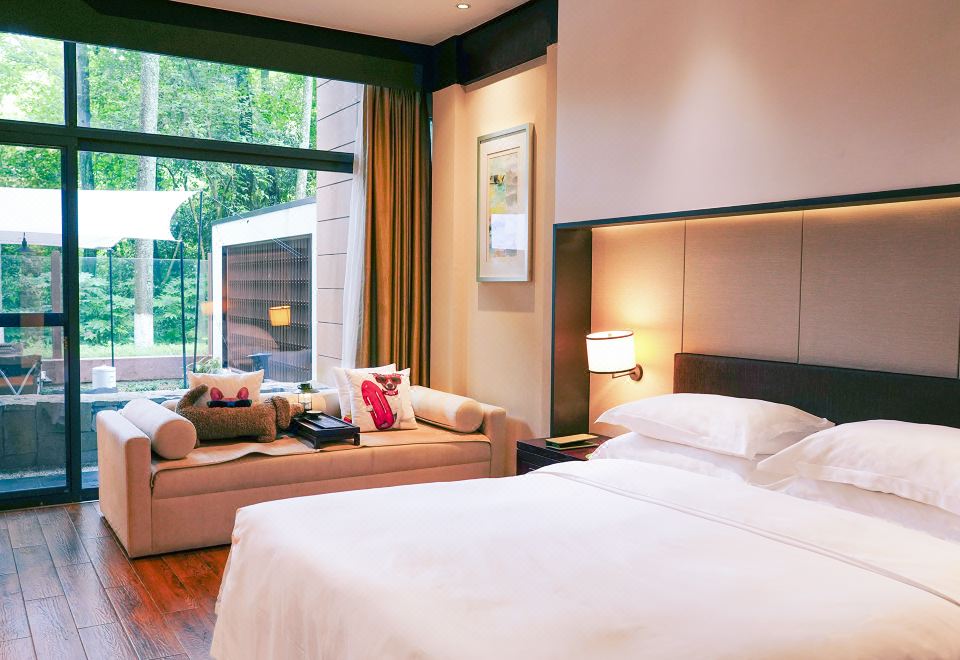 露營寵物庭院大床房