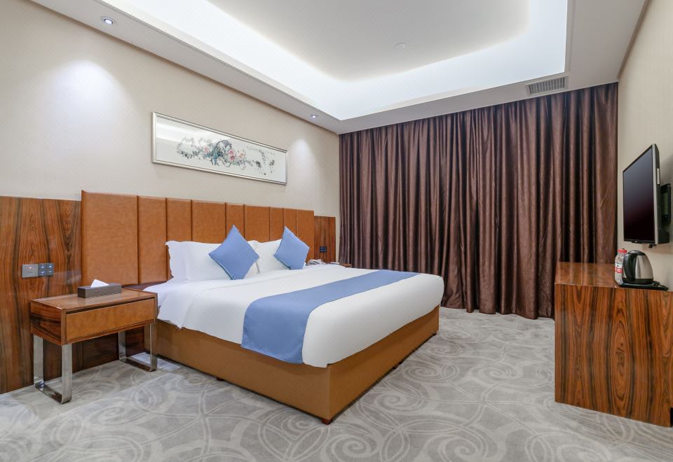 静谧大床房+空气净化器