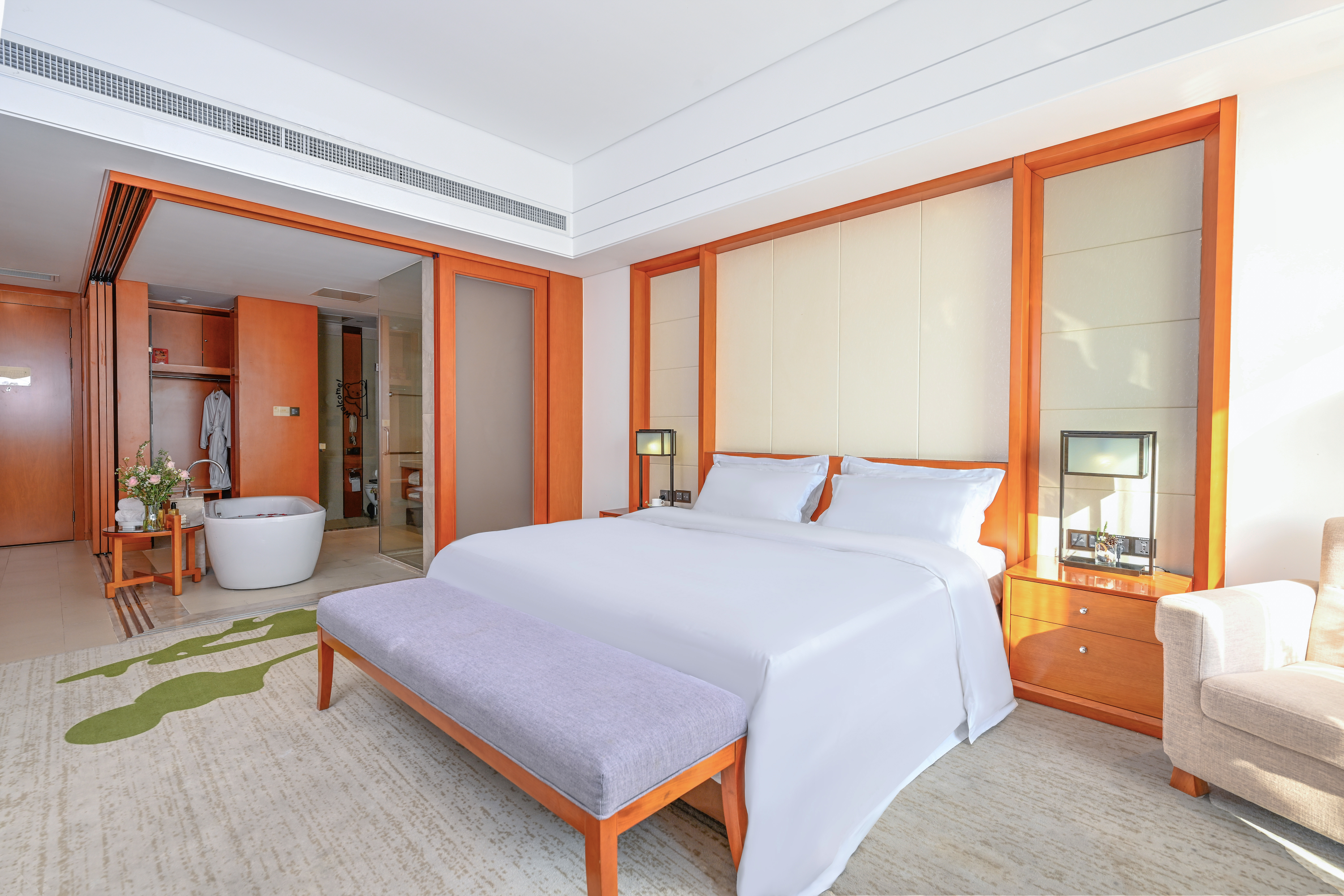 雅緻園景大床房