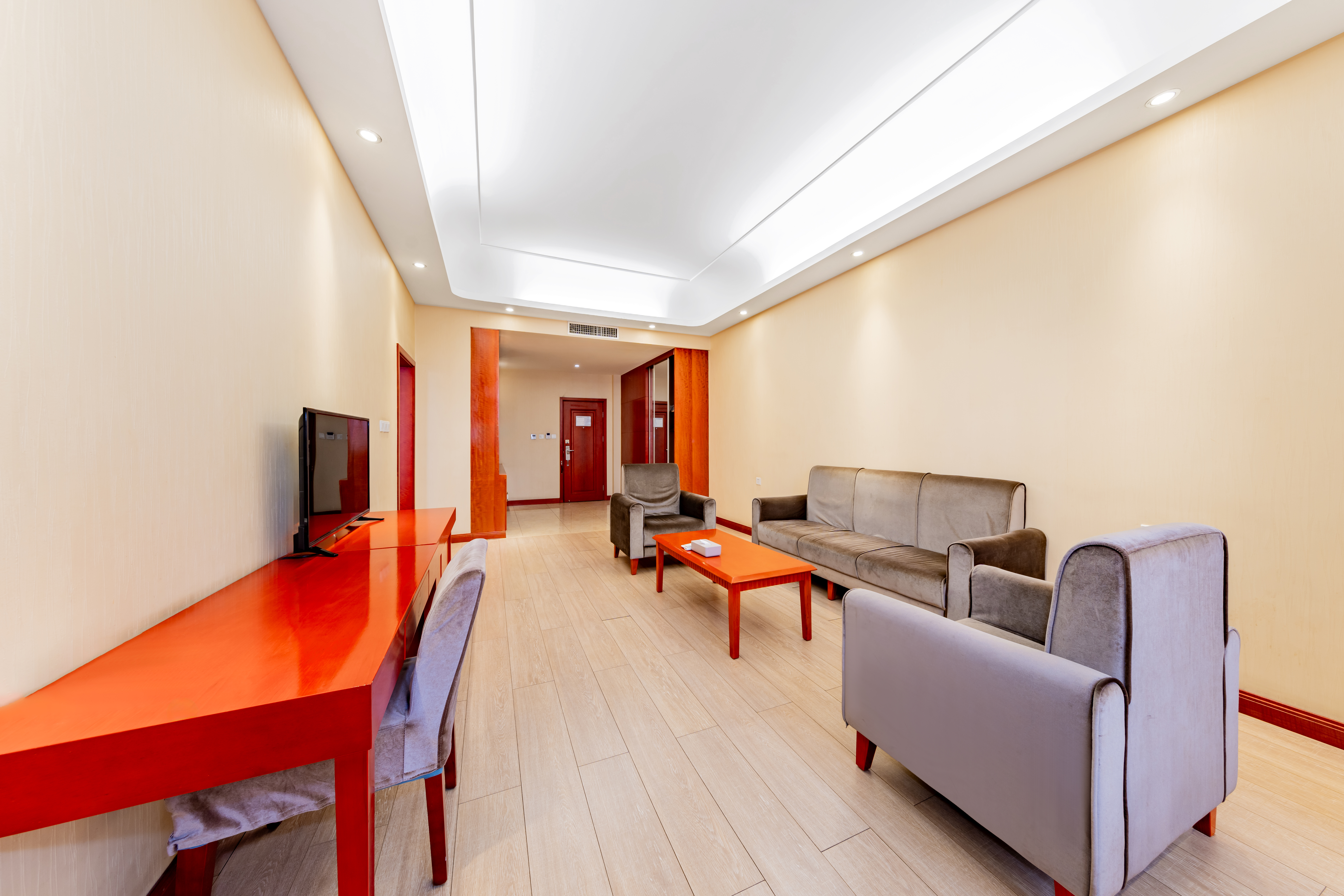 豪华套房【高空观景山景】【荞麦皮.记忆棉枕芯】