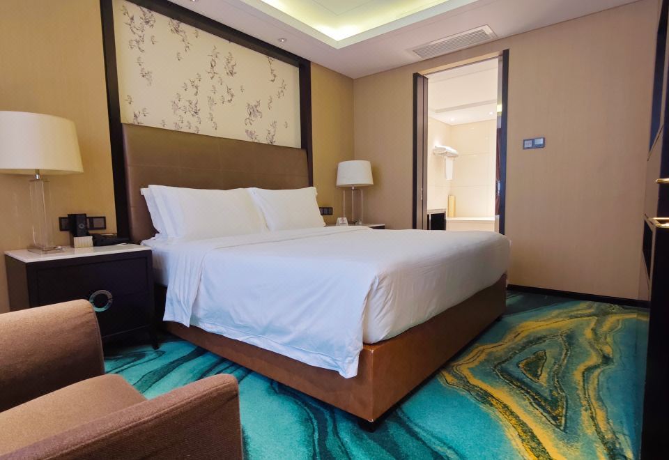 Beijing Oriental Mao HotelDeluxe Suite