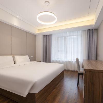 兩房豪華套房（洗烘一體機+電視投屏+冰箱+微波爐） 上海森蘭洲海路地鐵站CitiGO HOUSE歡閣服務公寓優惠