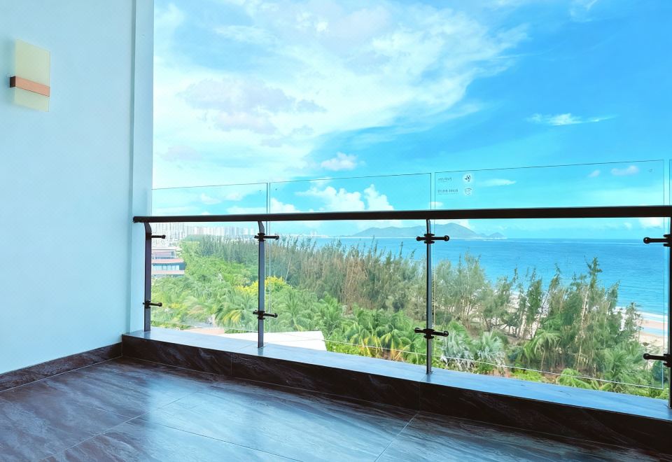 尊尚海景大床房