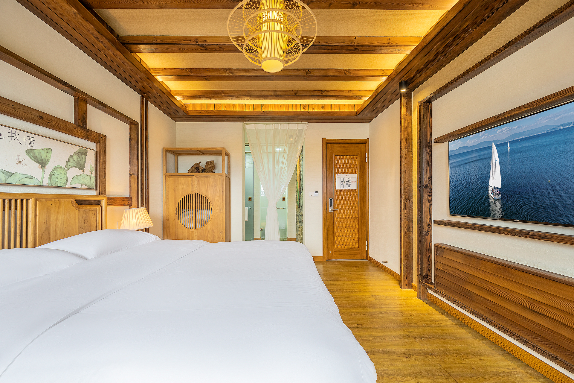 Bo Lian Chen Inn花园豪华大床房