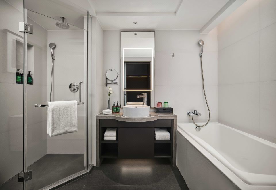 高级大床房（高楼层）