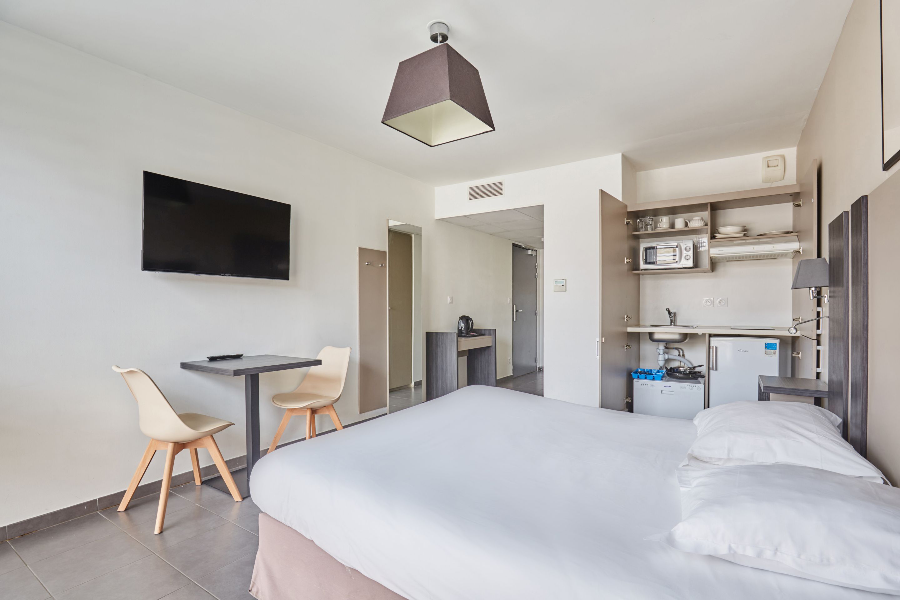 高级双人一室公寓