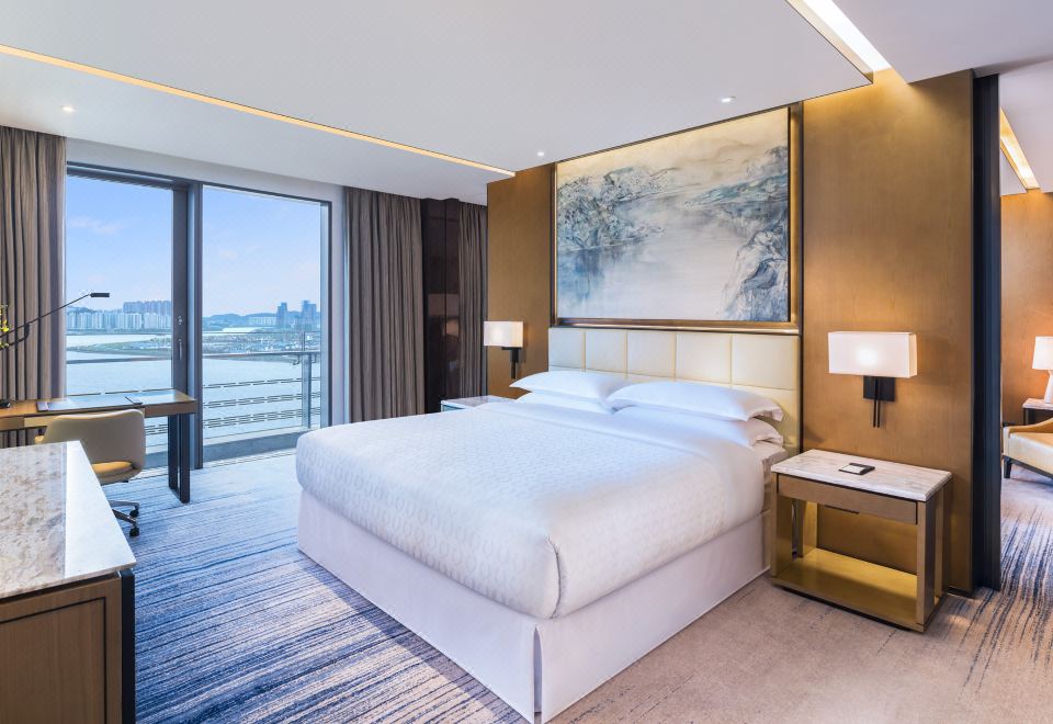 Sheraton Zhuhai HotelFamily Suite - 2-Bedroom, Sea-View