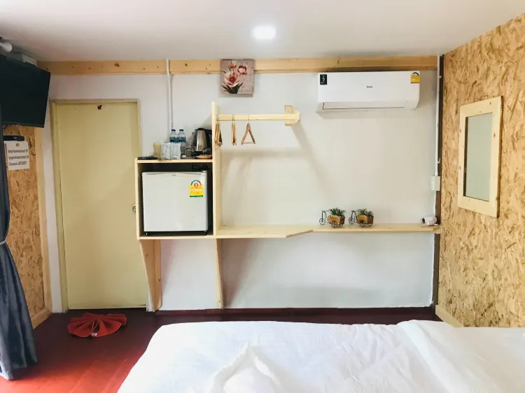 ดีลักซ์ วิวสวน