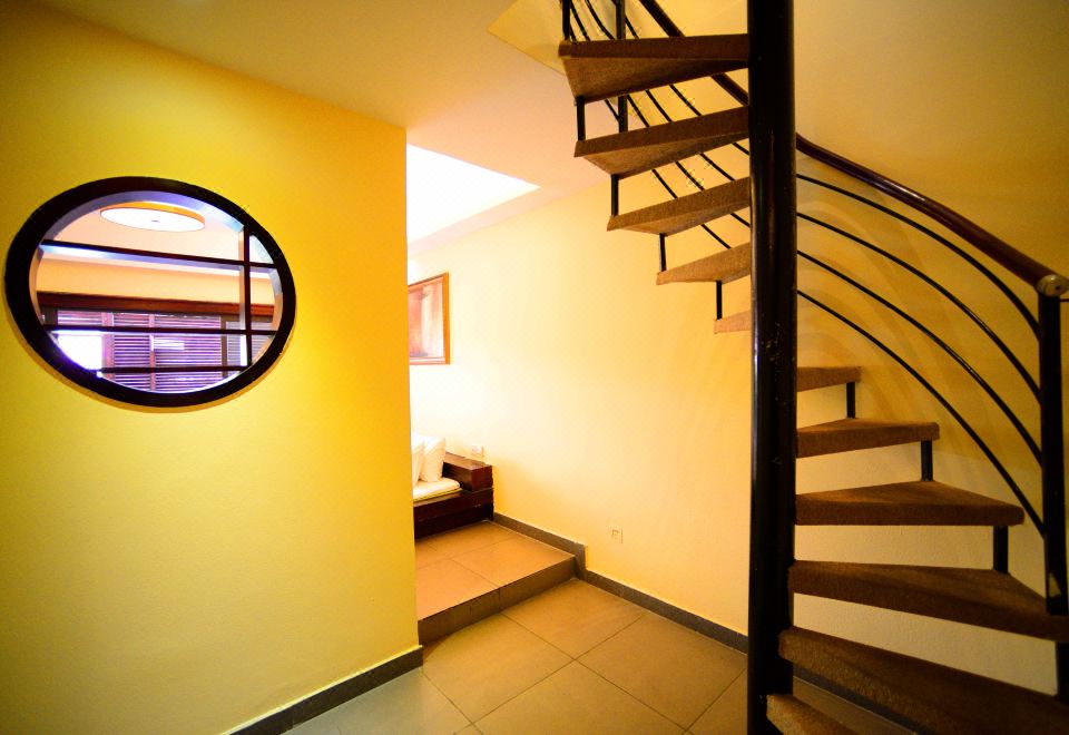 亲水别墅花园复式房|客房直达泳池|独立温泉池