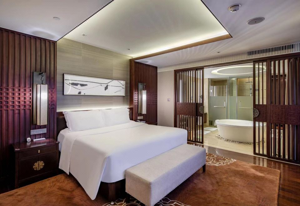 家庭親子套房（小童滑梯上下鋪·帳篷）