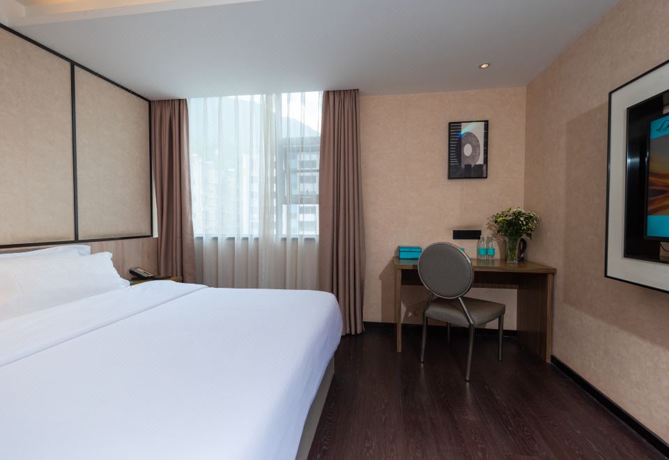 希岸高级大床房