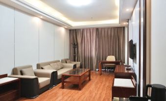 Guanghui Holiday Hotel