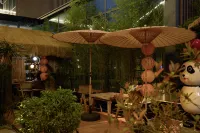 Panda hotel