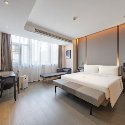 尊享套房（小冰箱+浴缸+深睡床墊） 崑山長江北路寶裕廣場亞朵飯店優惠