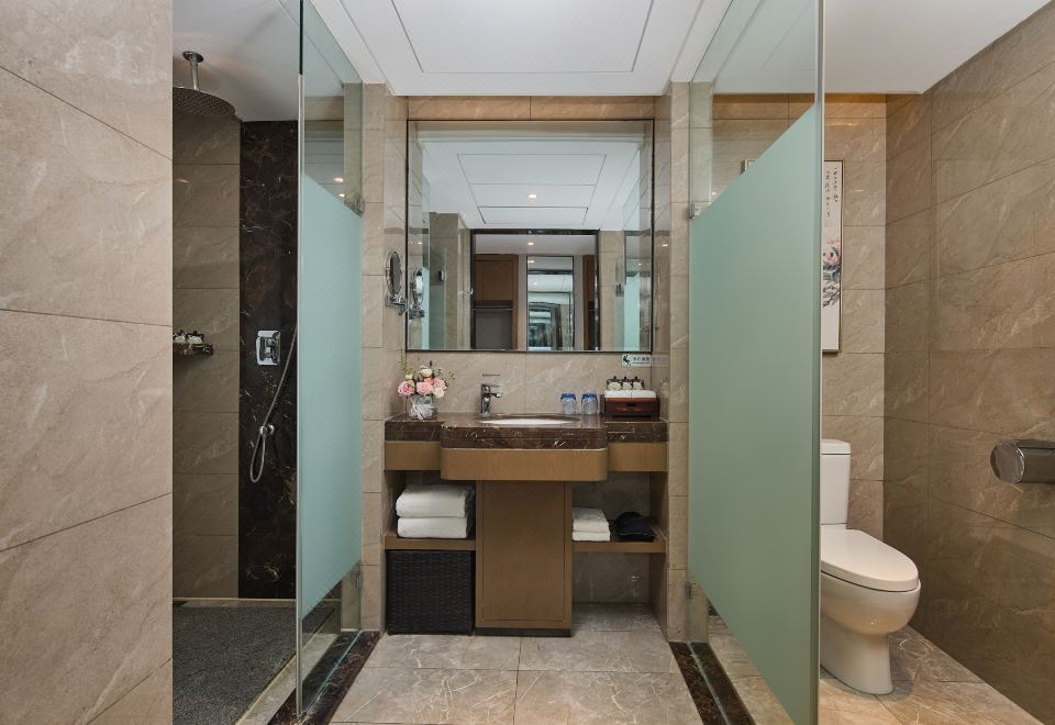 東方之門景觀大床房（可投屏液晶電視）