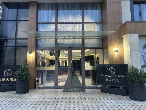 Novza palace hotel