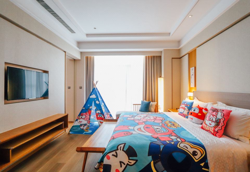 酷芽超级飞侠家庭套房（恐龙小童床+滑梯+积木墙+秋千）