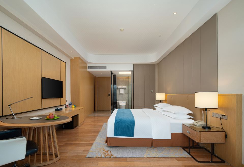 商务大床房（小冰箱）