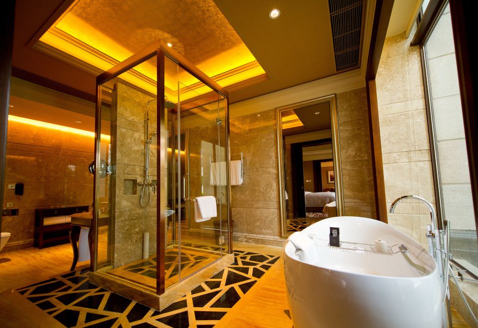 Imperial Springs GuangzhouSuite (Soaking Tub)
