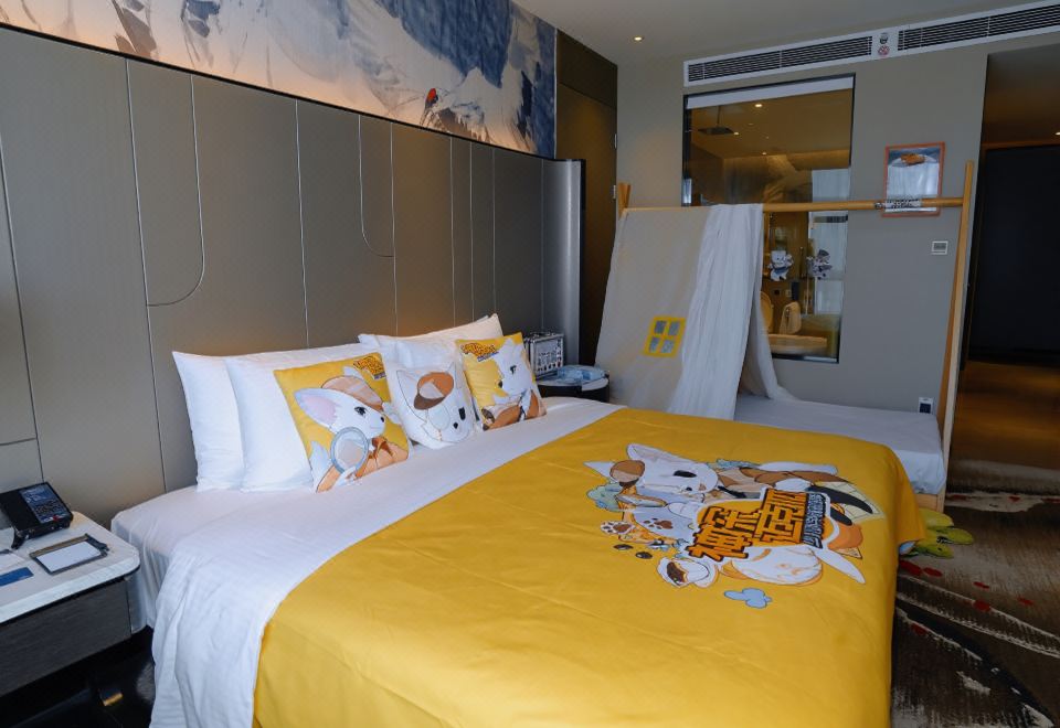 迈克狐剧情荷里活房