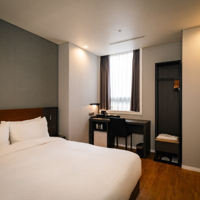 標準雙人床房 阿爾班市飯店優惠