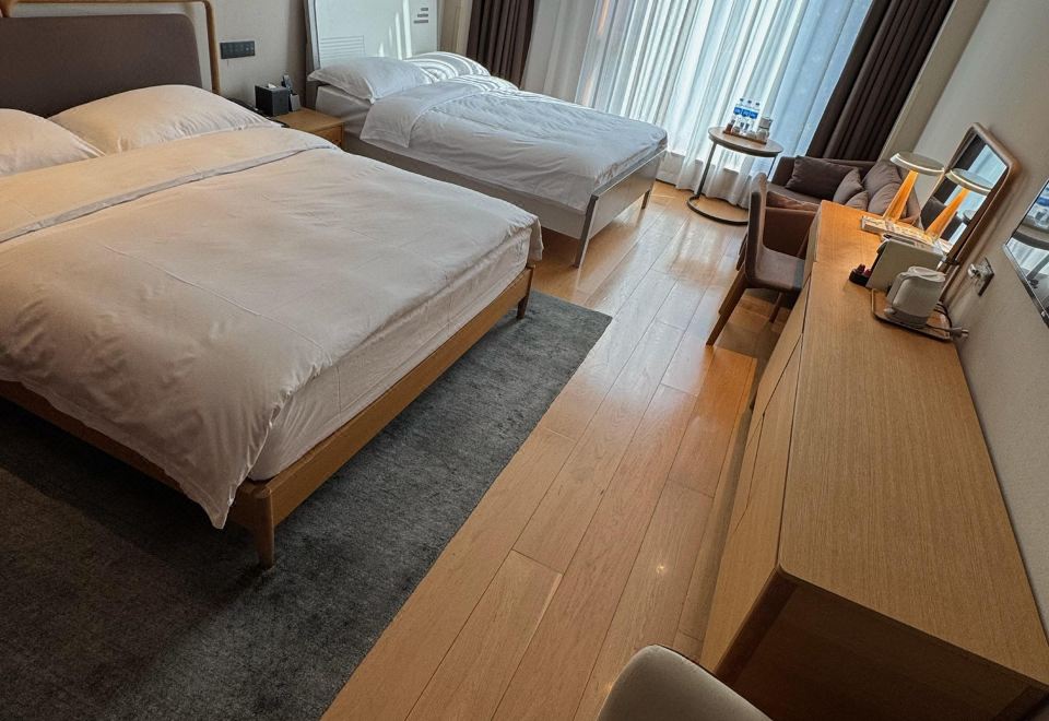 豪華家庭雙床房+宜人山色+浪漫浴缸