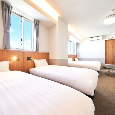 頂層高級4床房 那霸八知門街樂天住宿公寓優惠