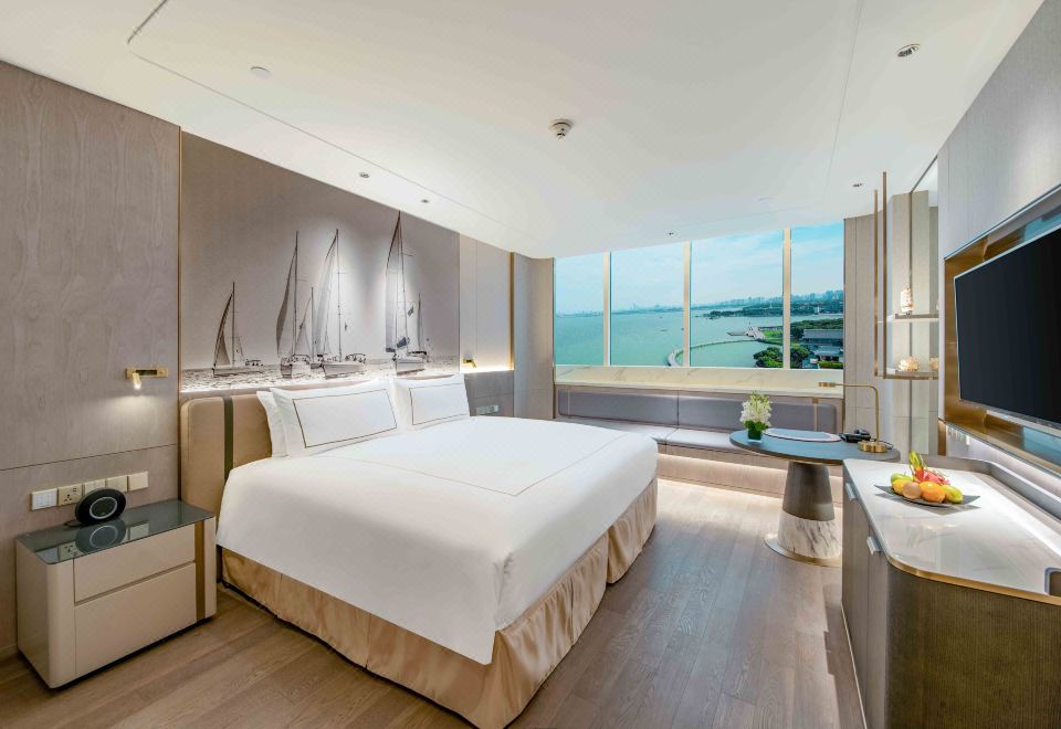 皇冠豪华大床房