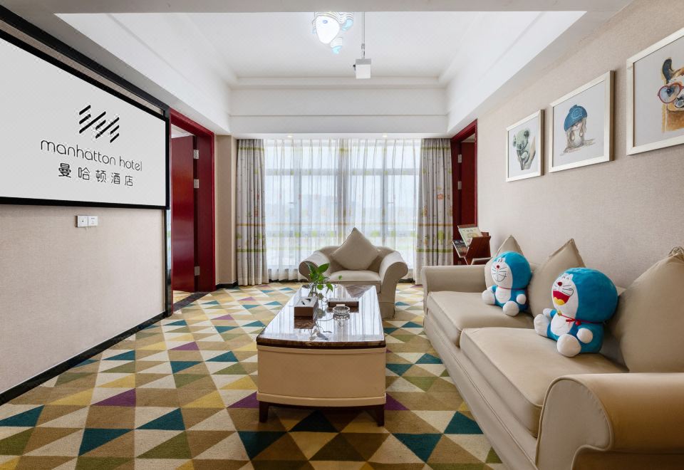 家庭亲子套房（两房一厅+小冰箱）