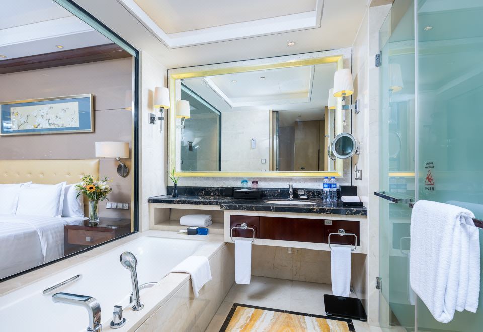 Wanda Realm TaizhouExclusive Smart Sleep Double Bed Room (with Zero-Pressure Mattress + Adjustable Massage Bed)