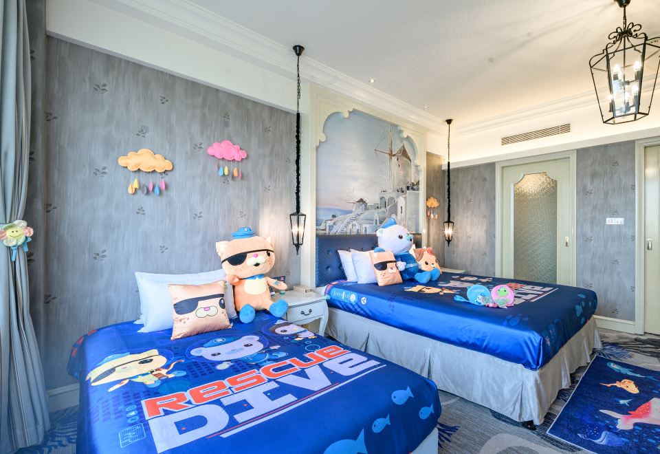 海底小縱隊主題親子房