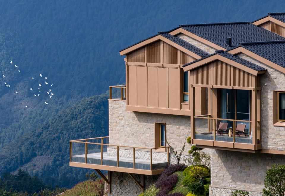 鏡湖居-兩層四臥七床