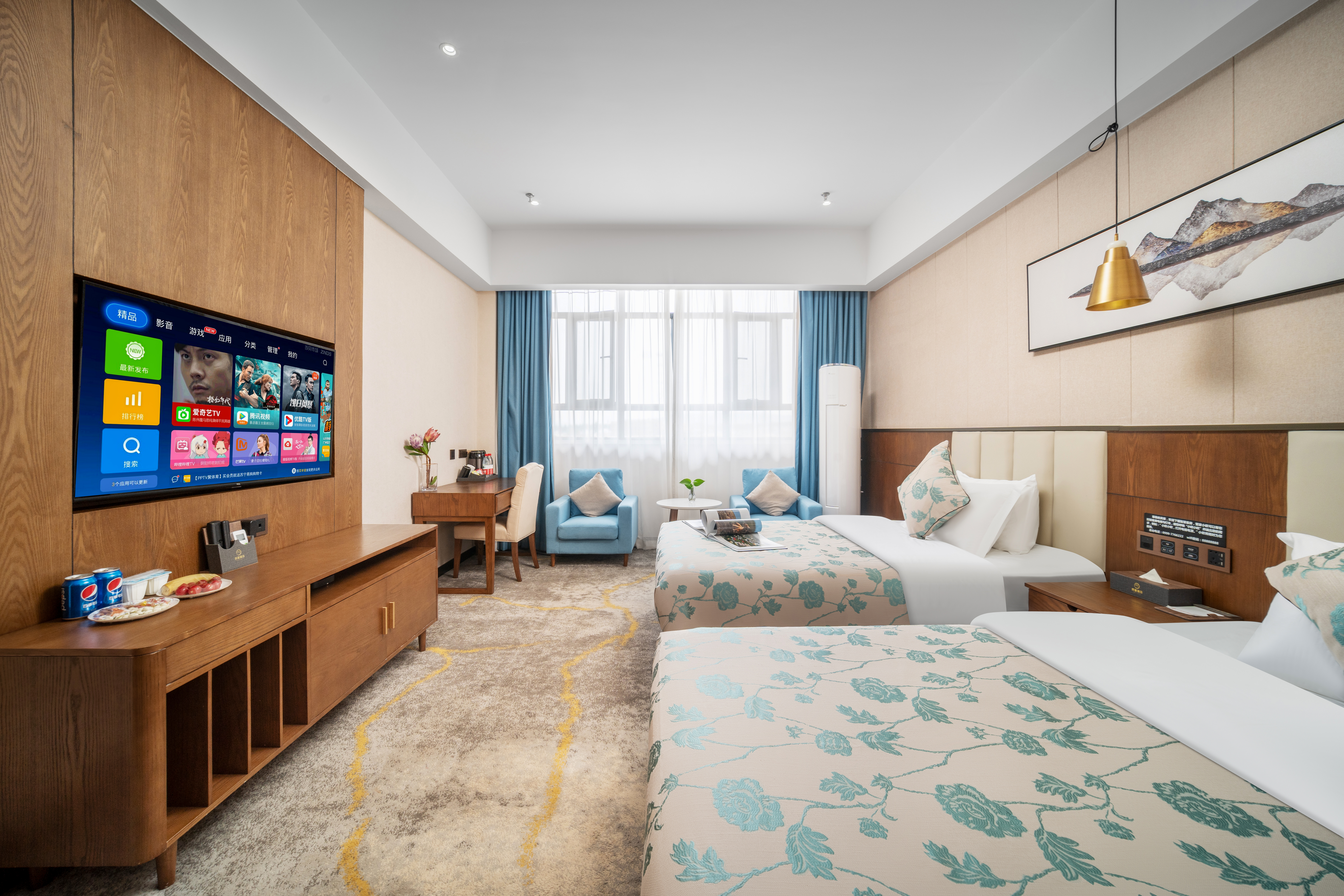 凤凰豪华双床房