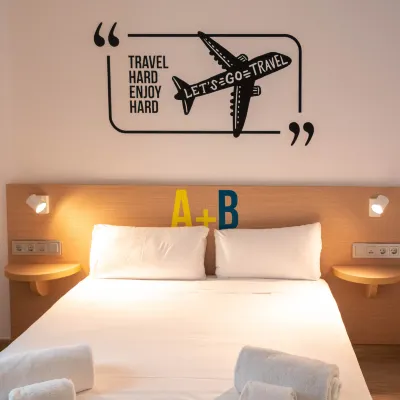 U-Sense For You Hostel Sevilla Hotels near Indias Archive Building
