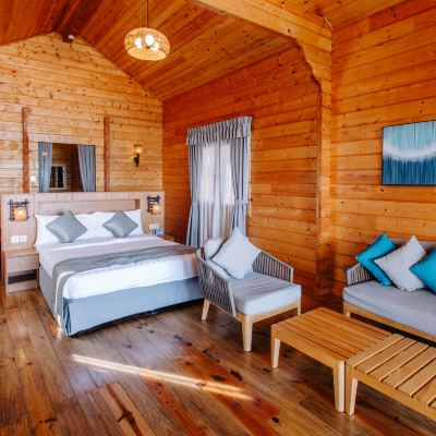 太平洋絲綢海景豪華特大床房 + 絲綢@美人魚島度假村尊貴海景木屋 太平洋絲綢飯店優惠