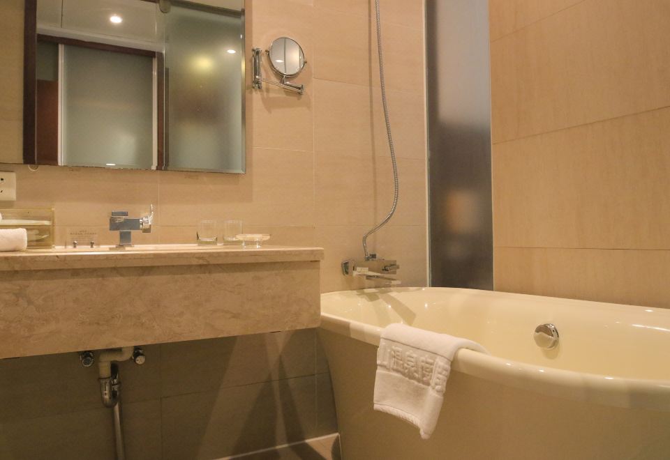 Tiantai Hot Spring ResortAnnex Building Elegant Queen Room