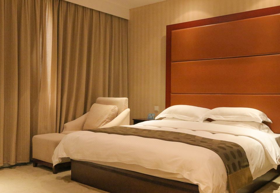 Tiantai Hot Spring ResortAnnex Building Elegant Suite