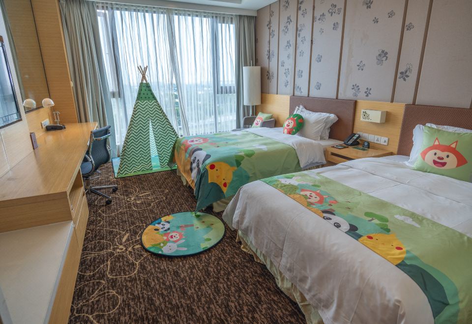 Holiday Inn NanyangFamily Friendly Themed Room