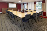 Holiday Inn Express MILTON KEYNES by IHG Hotele w: 