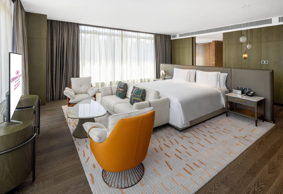 單臥大床豪華套房