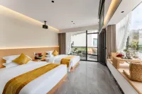 Zijingge Homestay (Hongwan Scenic Area Branch)
