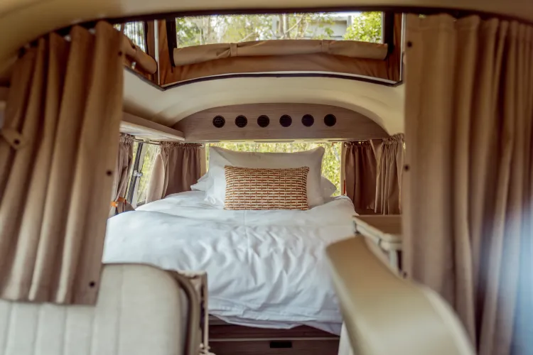 Glamper Van