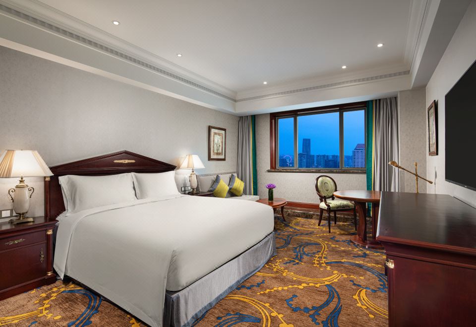 高级房 大床 高楼层