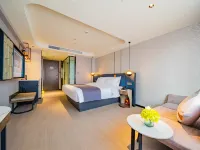 Yitel Zhishang Hotel (Zhangye West Railway Station Bell and Drum Tower Branch) Hotel a 